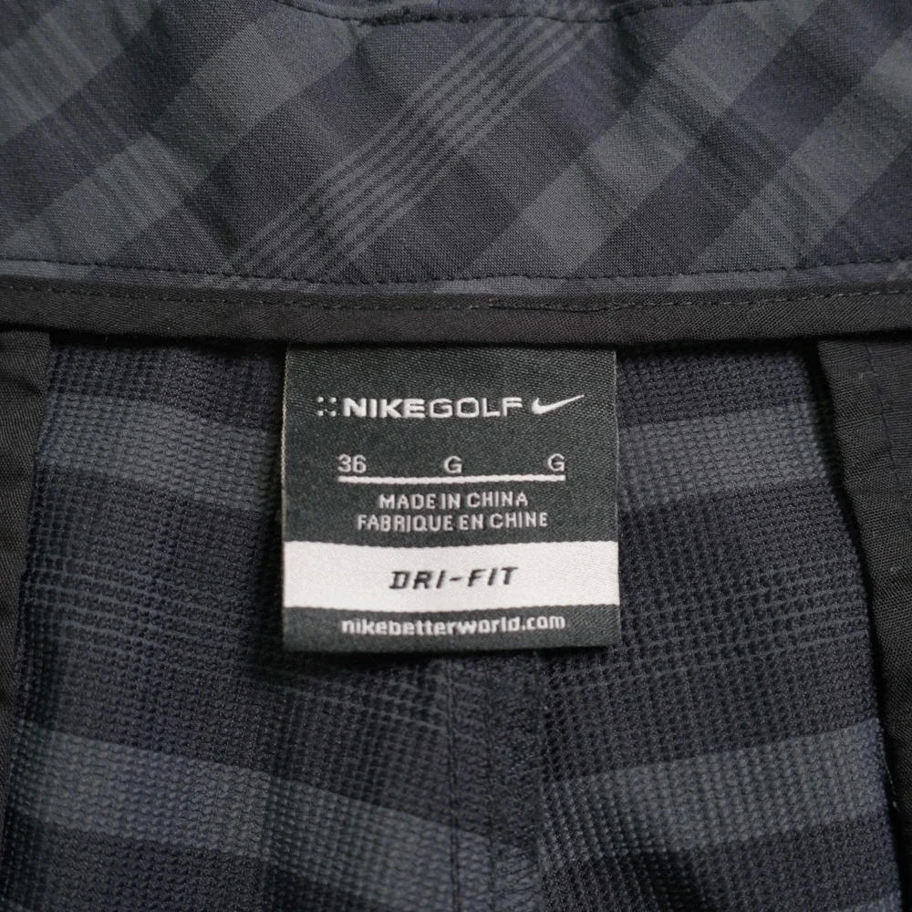 Nike GOLF -36 / 10- Dri-Fit CORE Gray Black Plaid Mid Rise Flat Front Shorts Pol
